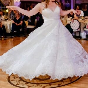 Allure Bridal Gown 9400